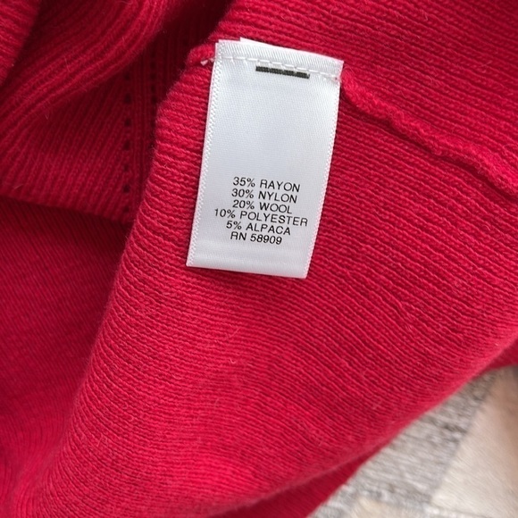 Red Gianni Bini Cold Shoulder Sweater - Picture 4 of 5